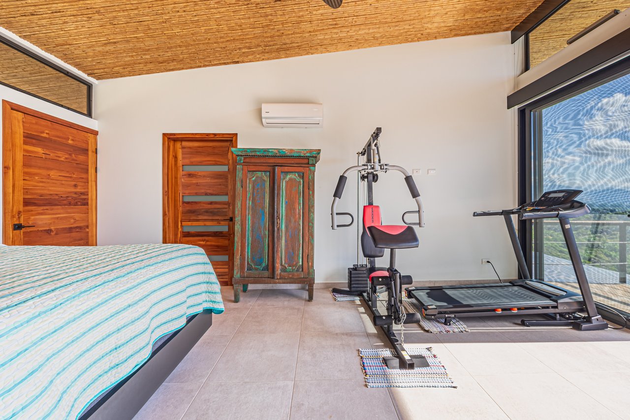 Iconic Luxury Estate with Unmatched Mountain Views | Manuel Antonio Estates