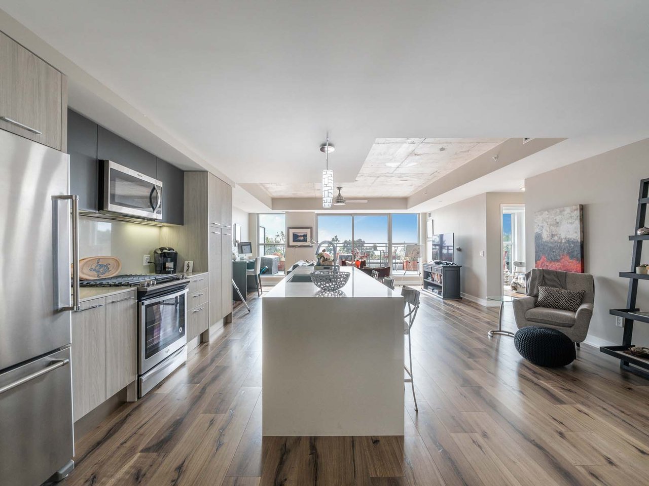 665 Kingston Rd, #502