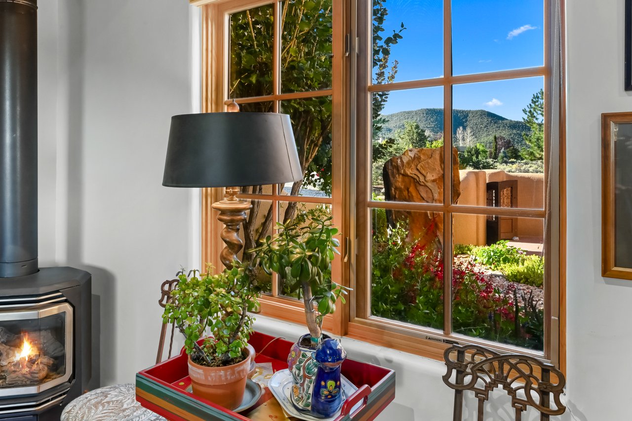 1456 Santa Cruz Road
