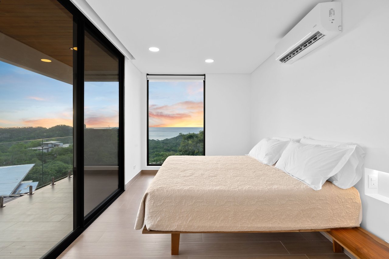 Casa Flores del Mar | Contemporary Ocean-View Home in Las Ventanas
