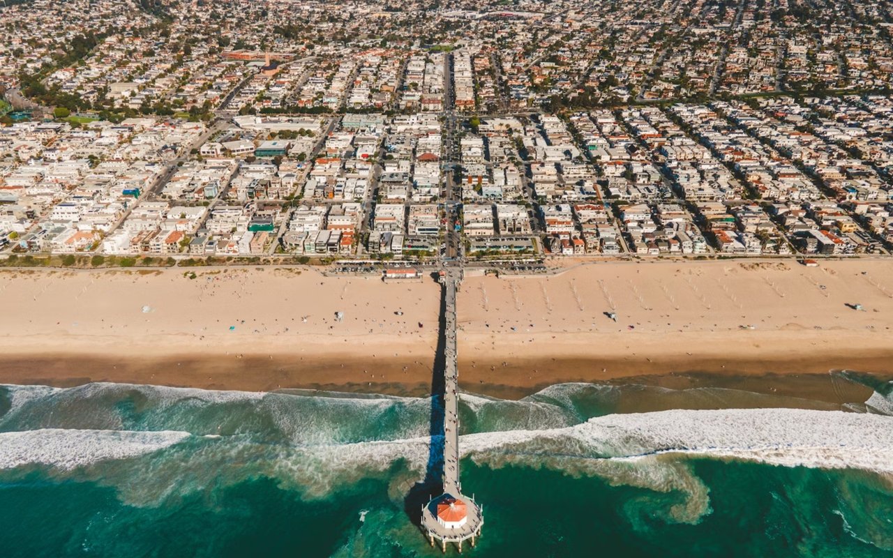 Why Invest in Manhattan Beach, CA