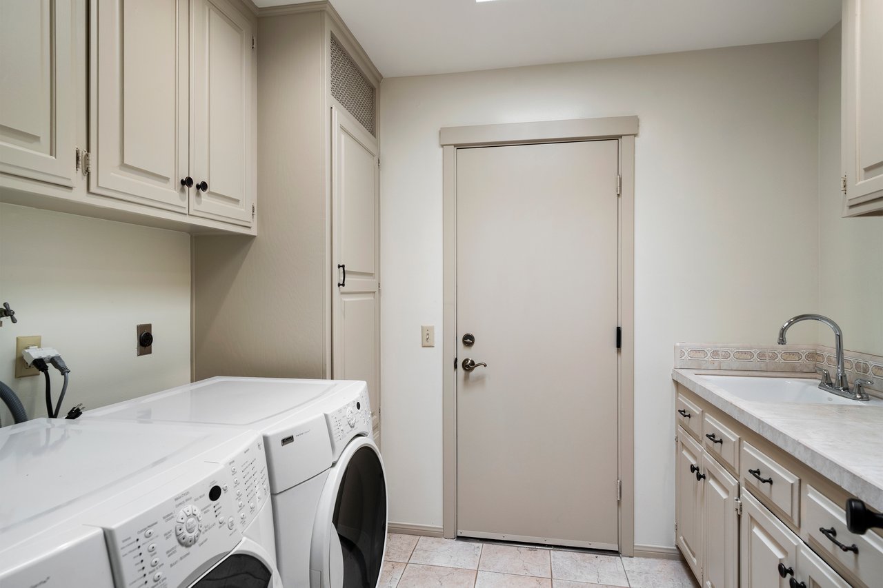 38785 Avenida Bonita