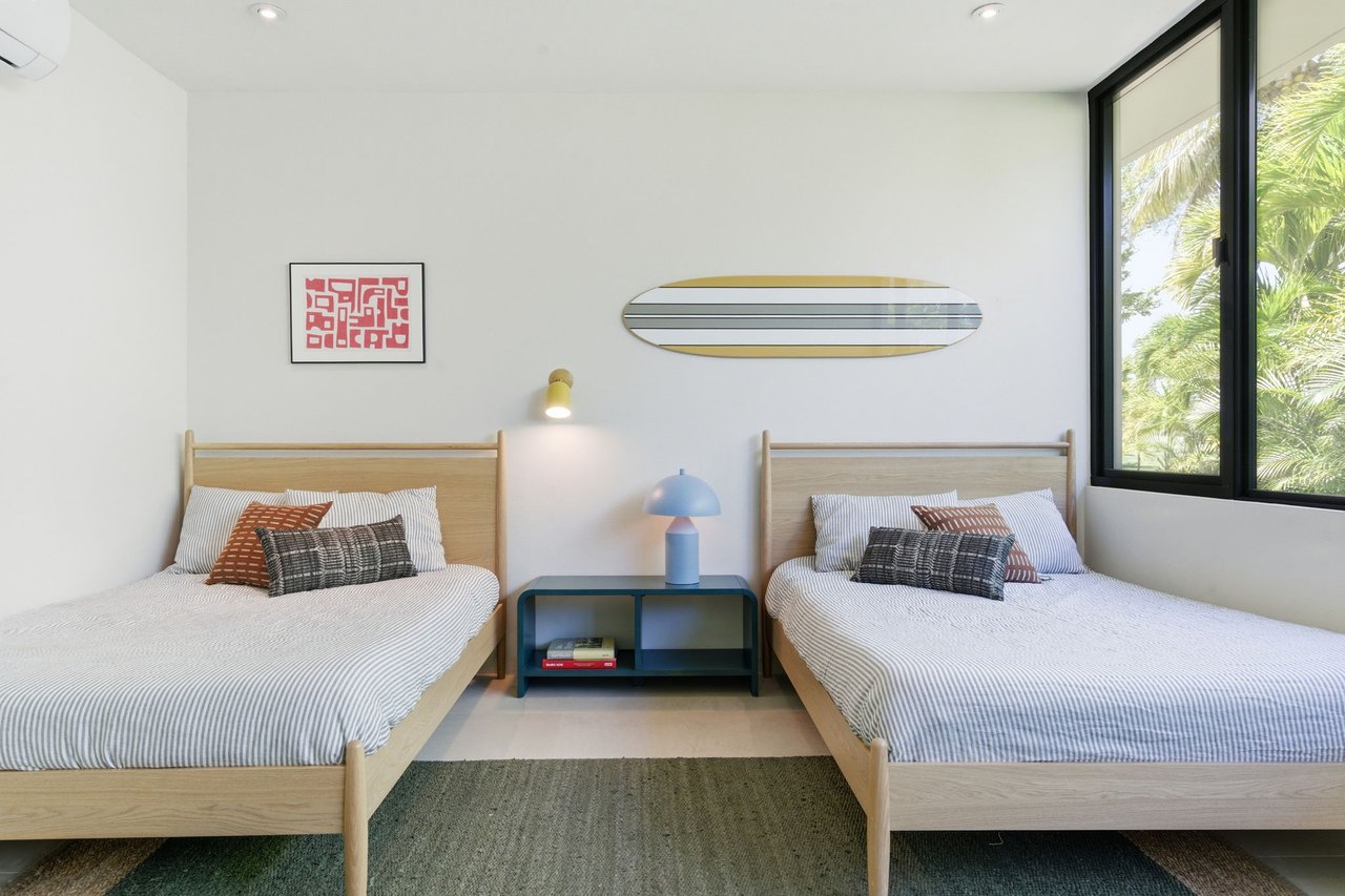 11 GOLF VIEW DRIVE #11