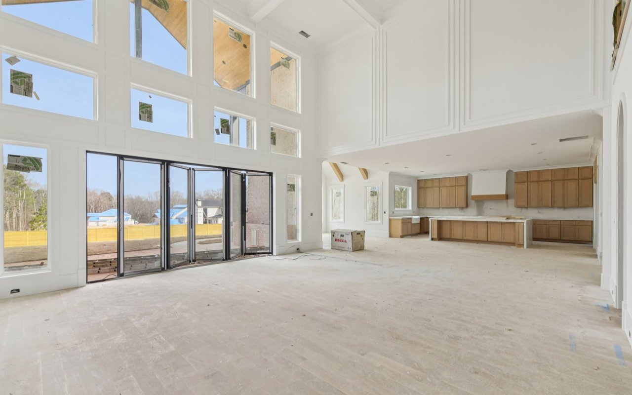 Building Your Luxury Dream Home in North Atlanta — What to Expect From Start to Move-In