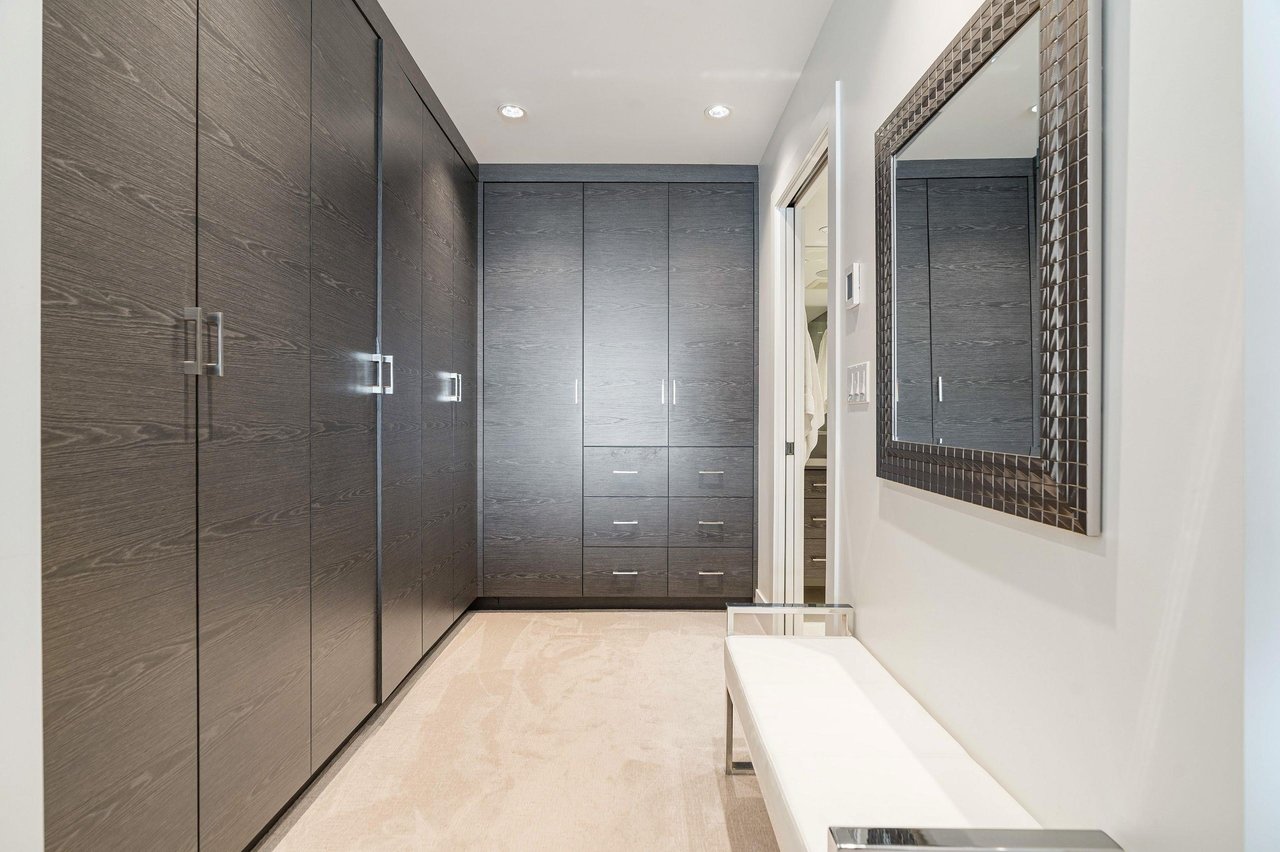 2242 Folkestone Way, #21