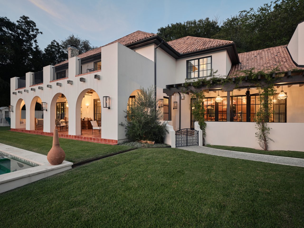 Villa Serena on Lake Austin | A Waterfront Sanctuary