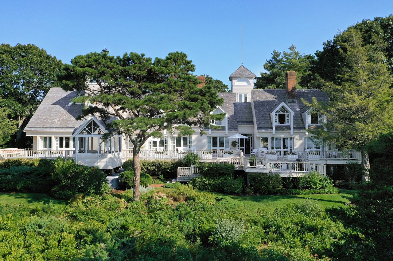 'Point House' Waterfront Estate