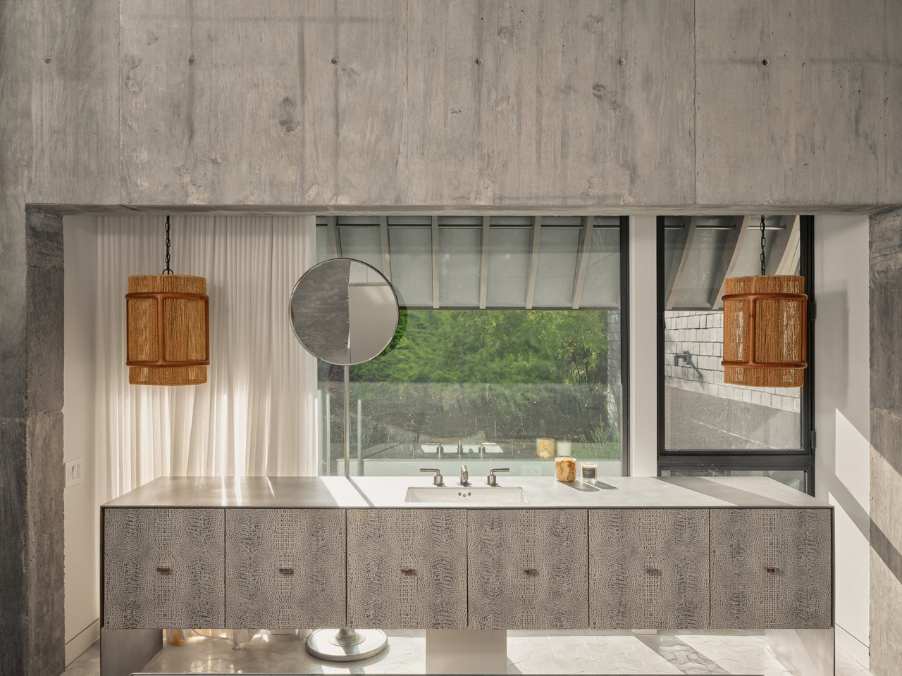 STRATFORD HILLS ARCHITECTURAL LANDMARK