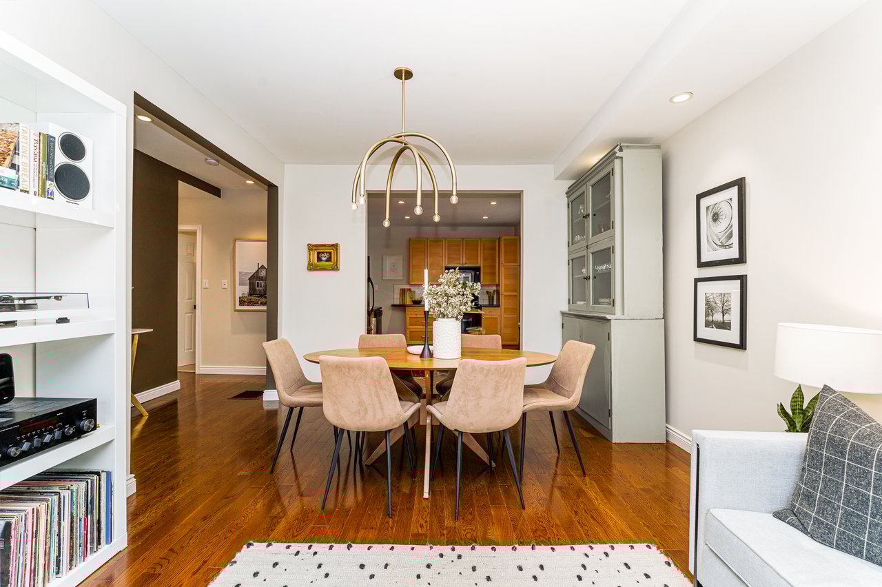 48 Lockwood Rd