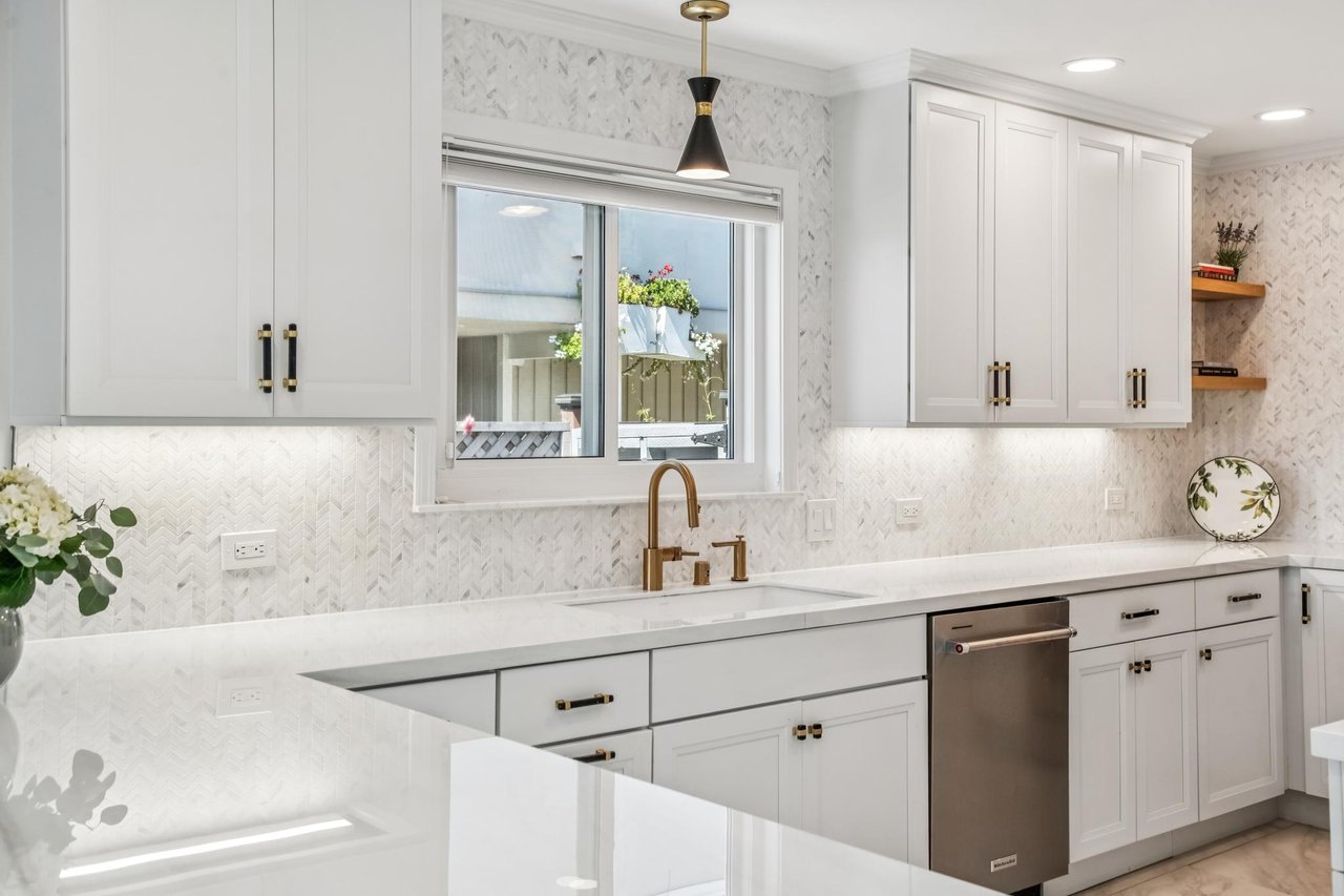 2916 Bayview Drive, Alameda, 94501