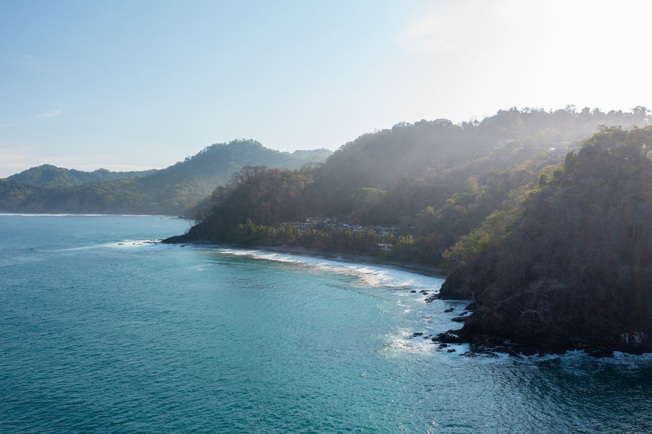 Beachfront Surf Villa, Jaco, Puntarenas