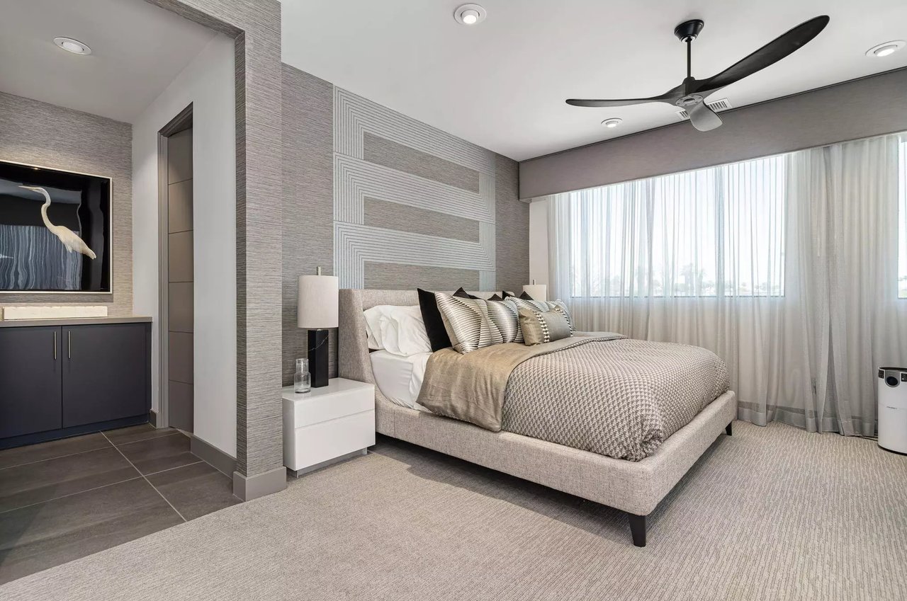 281 S Hermosa Drive 