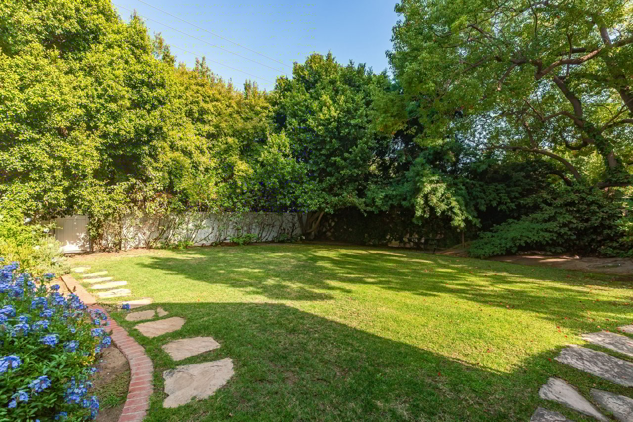 610 N Rexford Dr, Beverly Hills