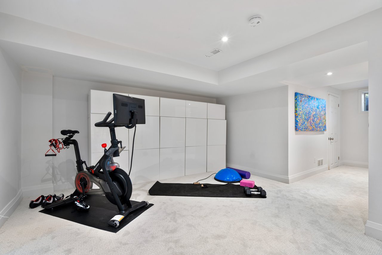 27 Bracken Ave