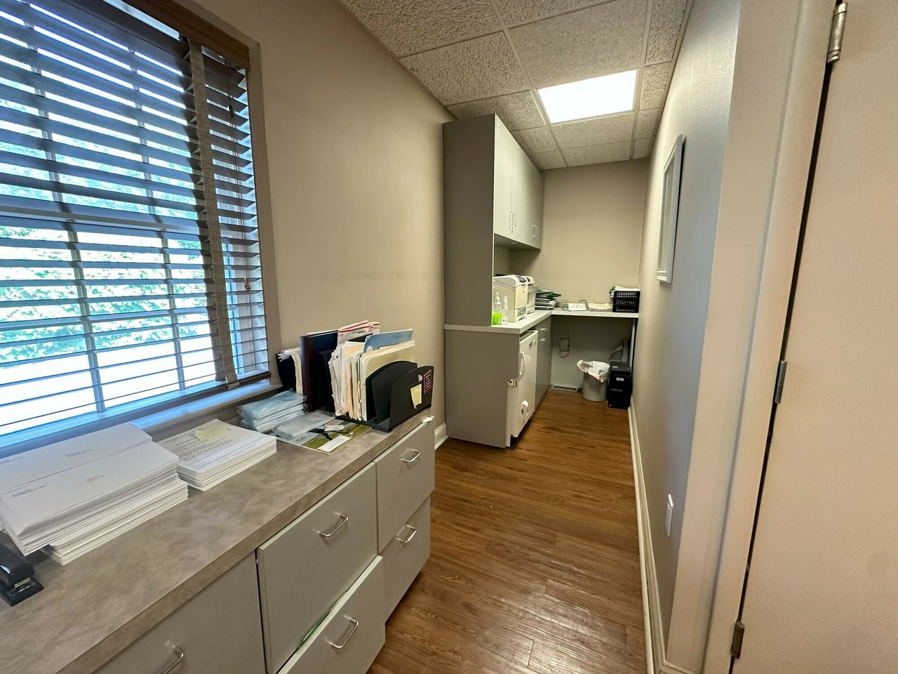 445 Main Street, Center Moriches