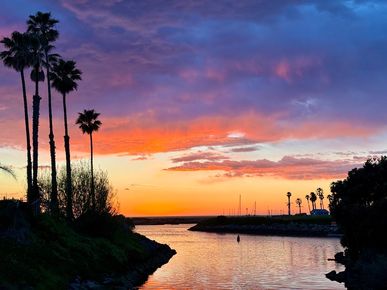 Ventura: Pierpont Lanes & Ventura Keys