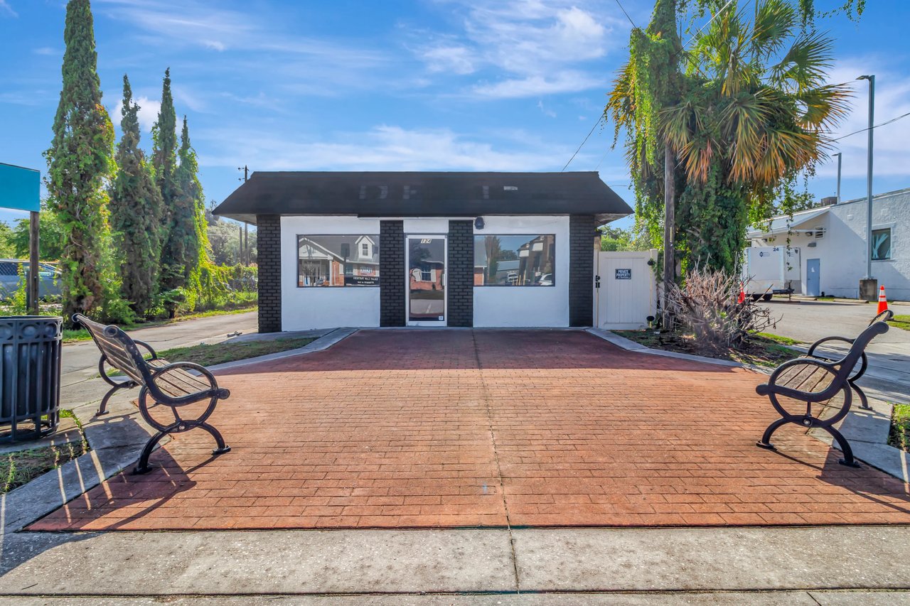 124 N Apopka Ave