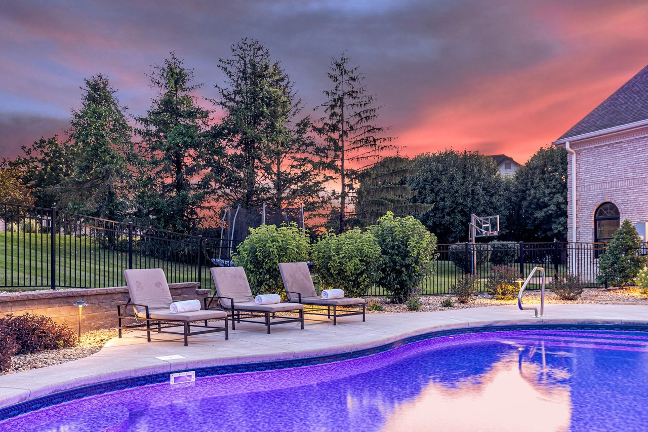 32 Rathfarnum Lane