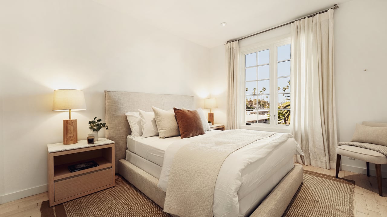 1040 4th St Unit: 405, Santa Monica 