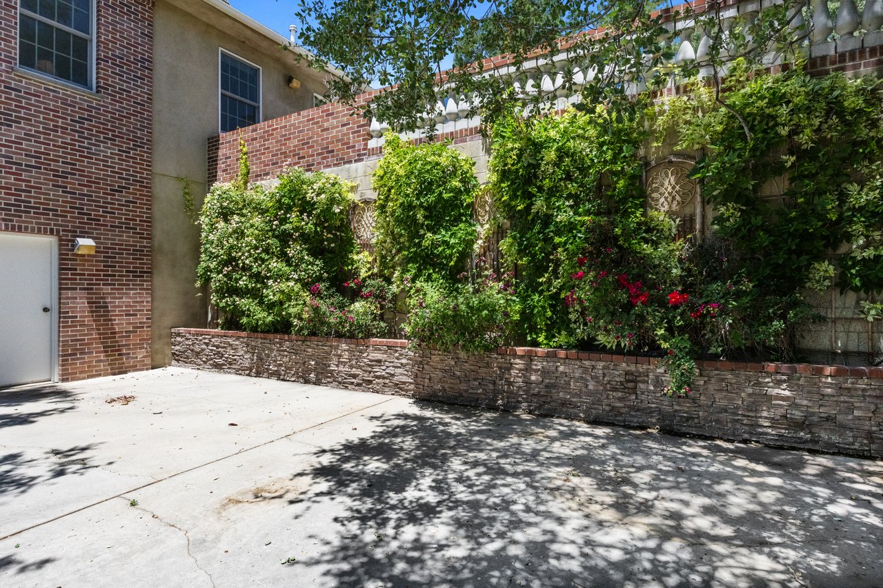 24120 Martingale Way 