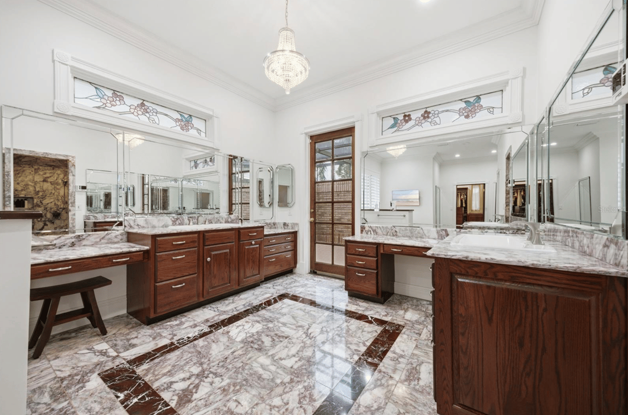 The Cheval Lake Estate