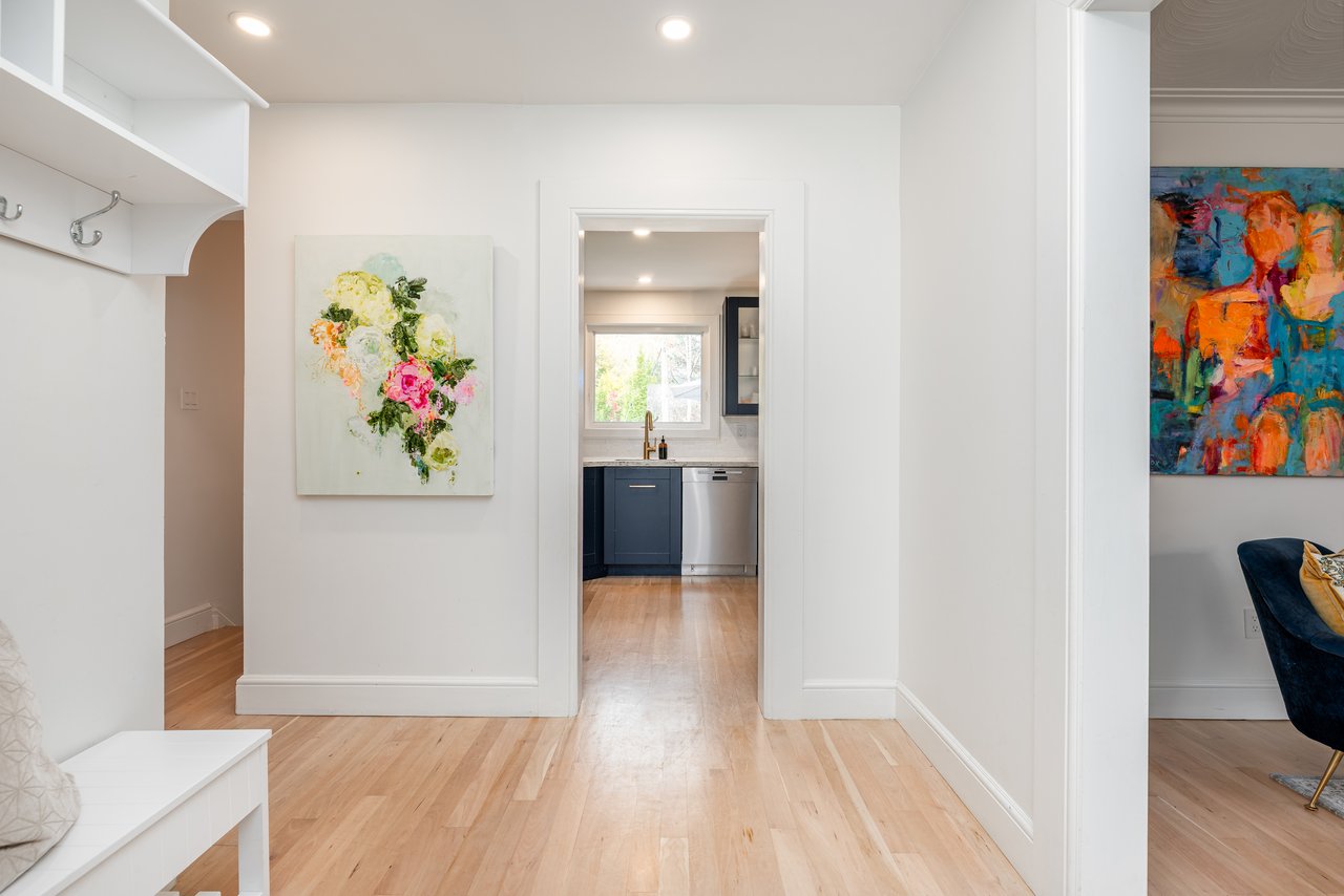 Central Oakville Bungalow