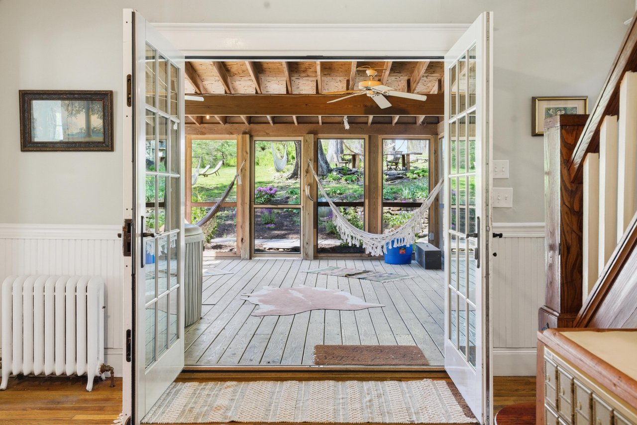 12 COLD SPRINGS ROAD