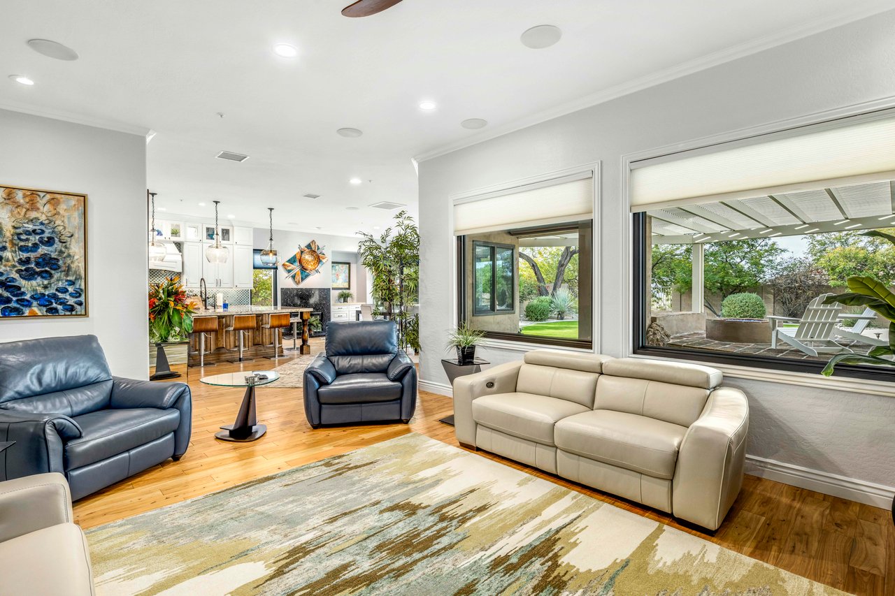 10912 E Butherus Drive