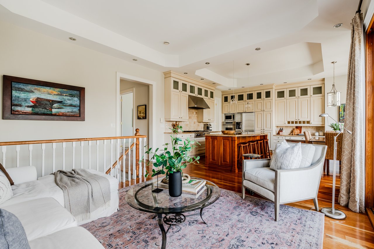 148 Balsam Ave