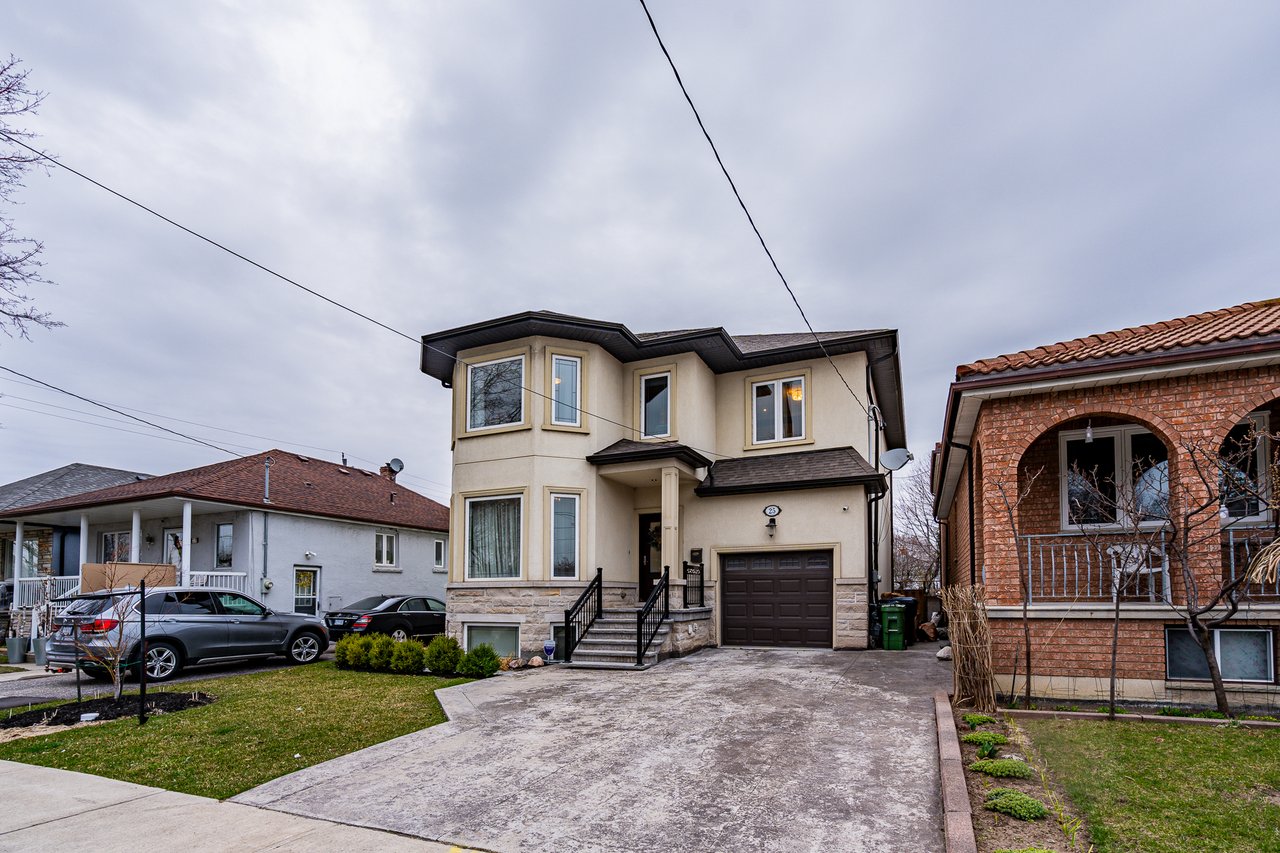25 Stock Ave