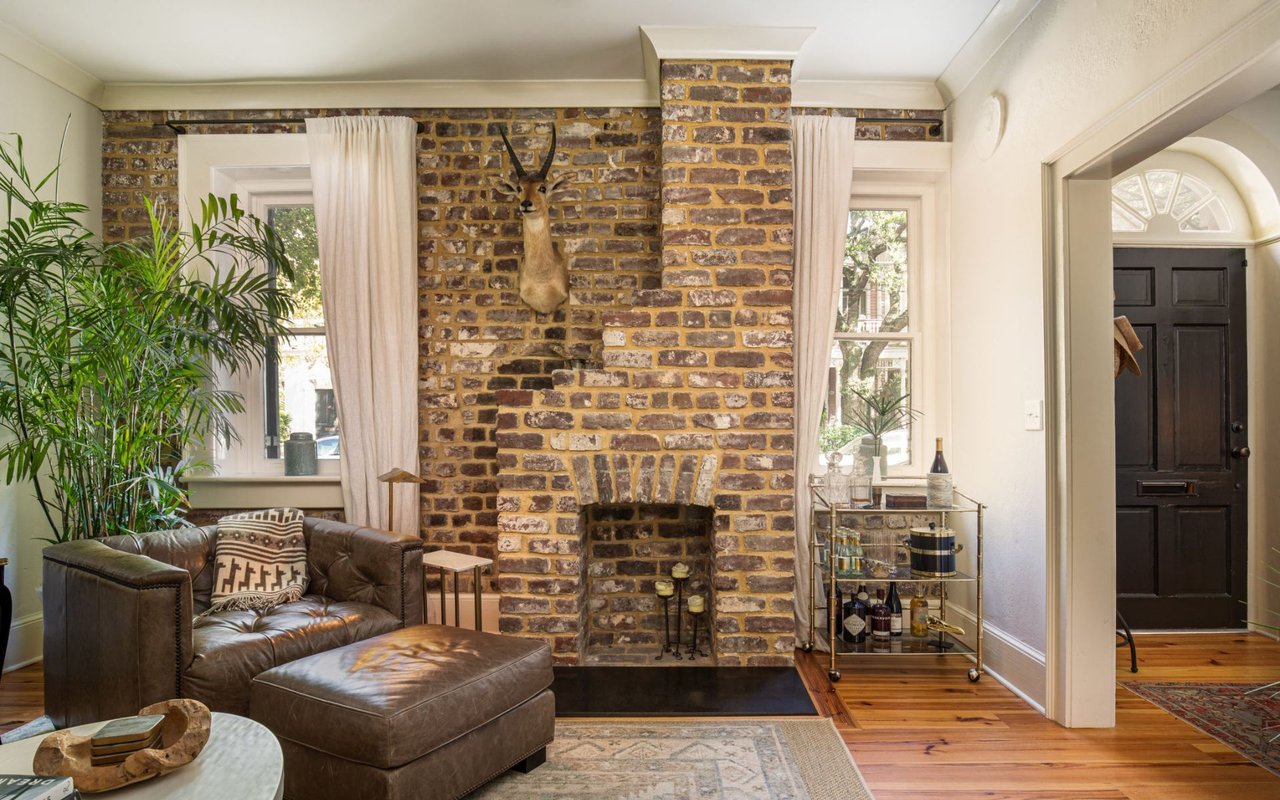 5 Tips for Styling Your Fireplace