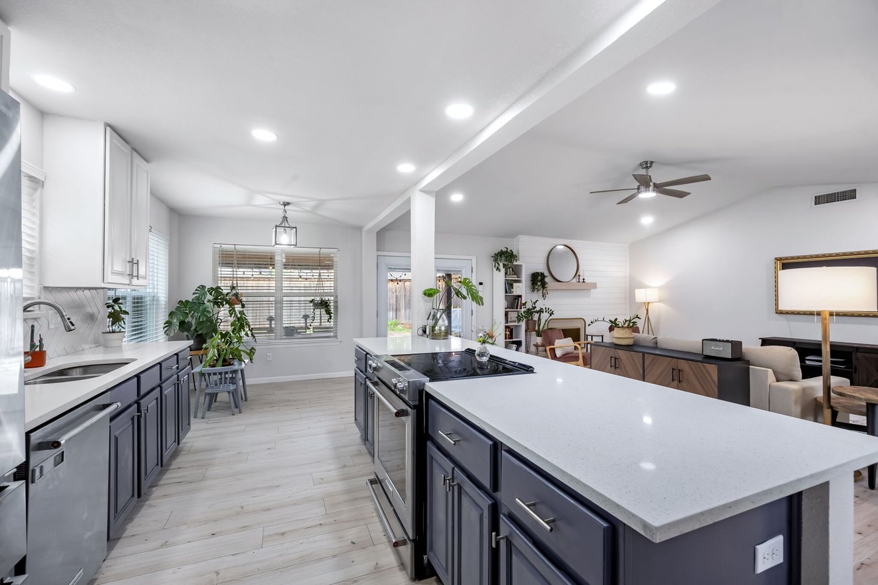 656 Red River Drive, Lewisville, Texas 75077