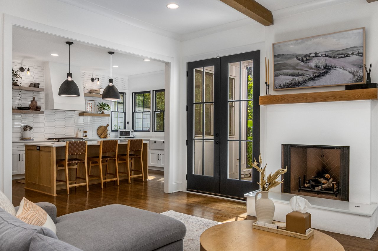 1273 Bernadette Lane NE