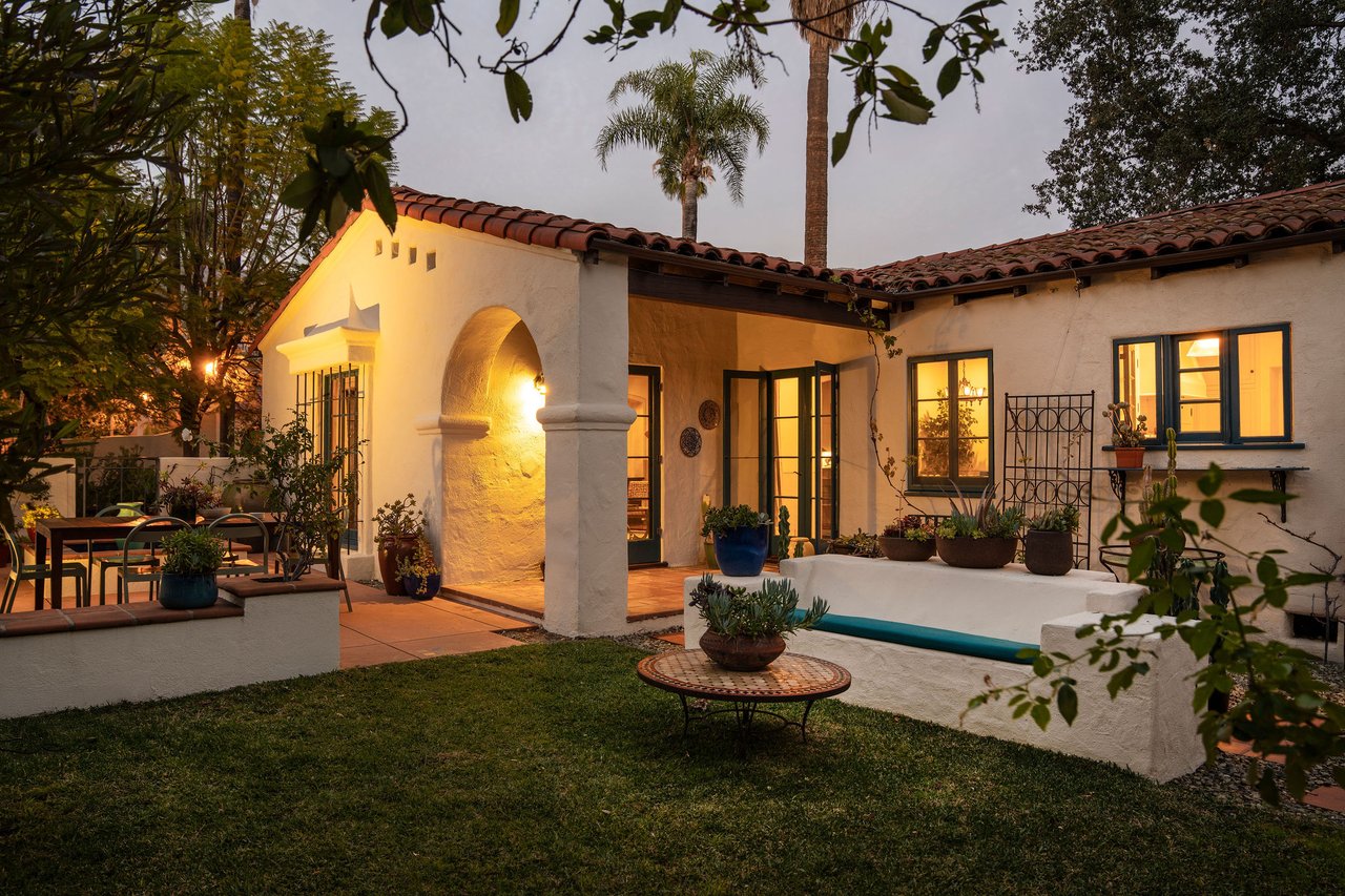 :: The Bower House, 1933 :: 