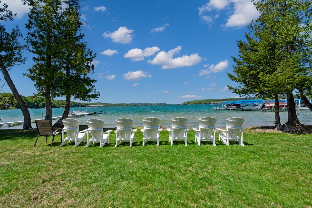 Wildwood Condo, Walloon Lake