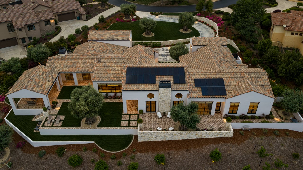 4940 Moreau Court