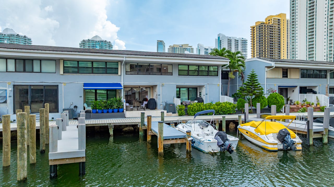 214 Poinciana Dr Sunny Isles