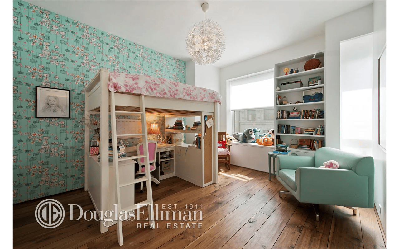 17 West 17th Street #10