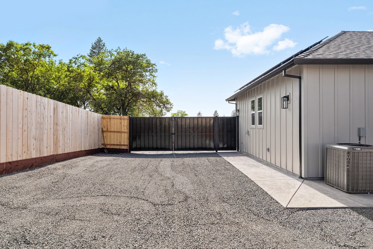 5730 Crestview Drive