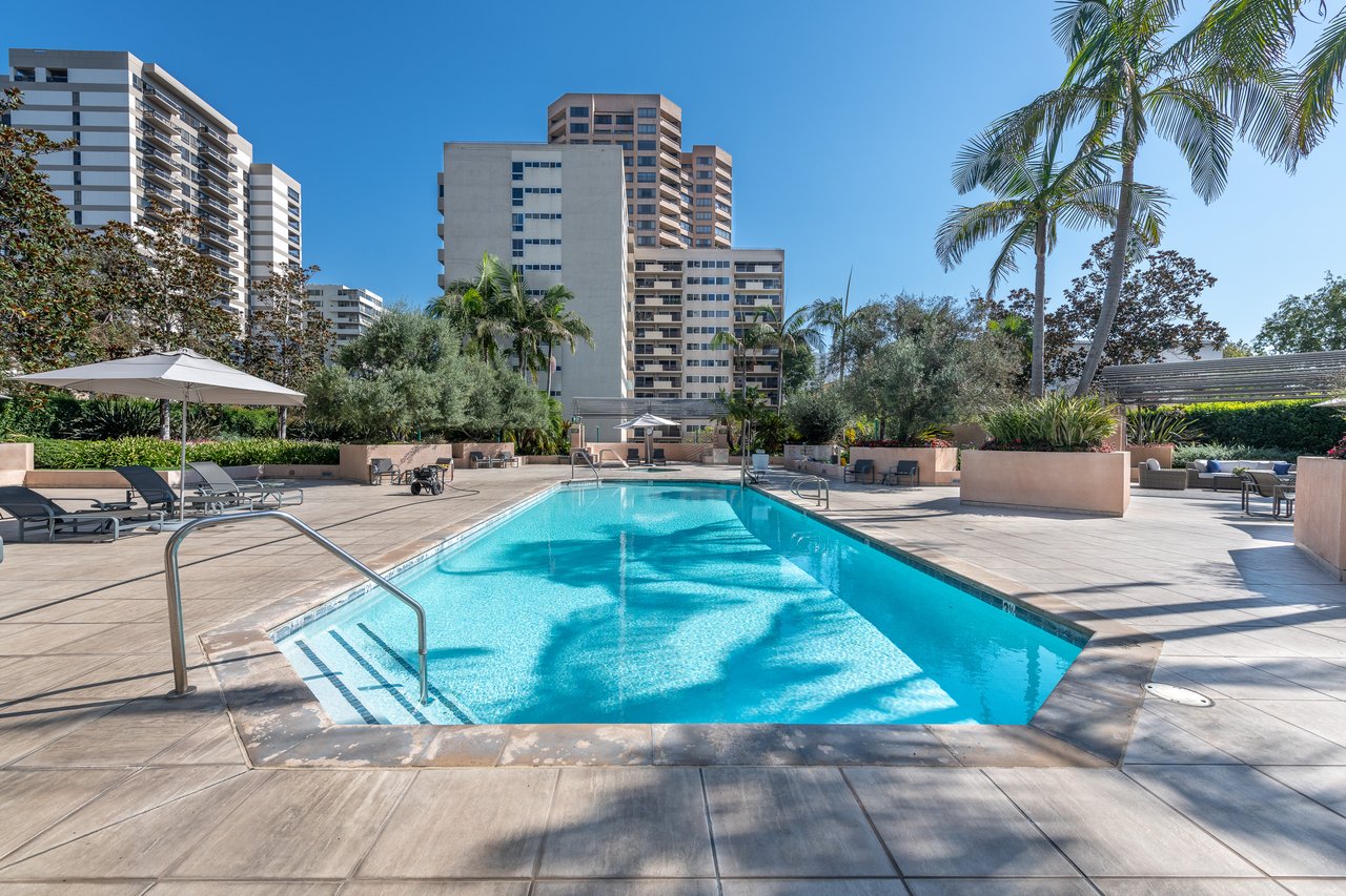 10490 Wilshire Blvd #1705