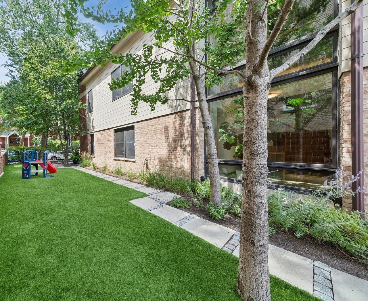 1841 N Orleans St, Chicago, IL 60614