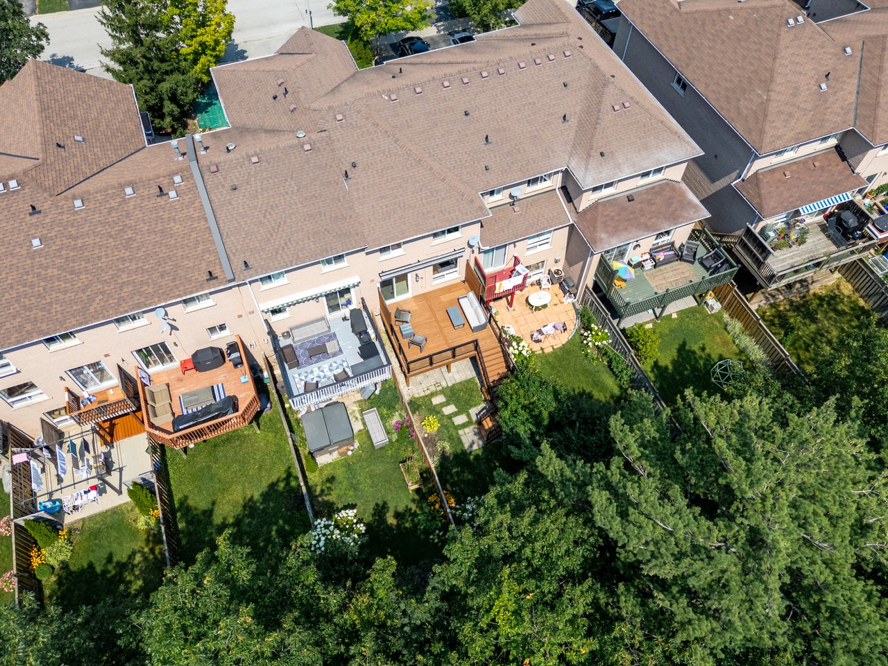 339 Ravineview Way