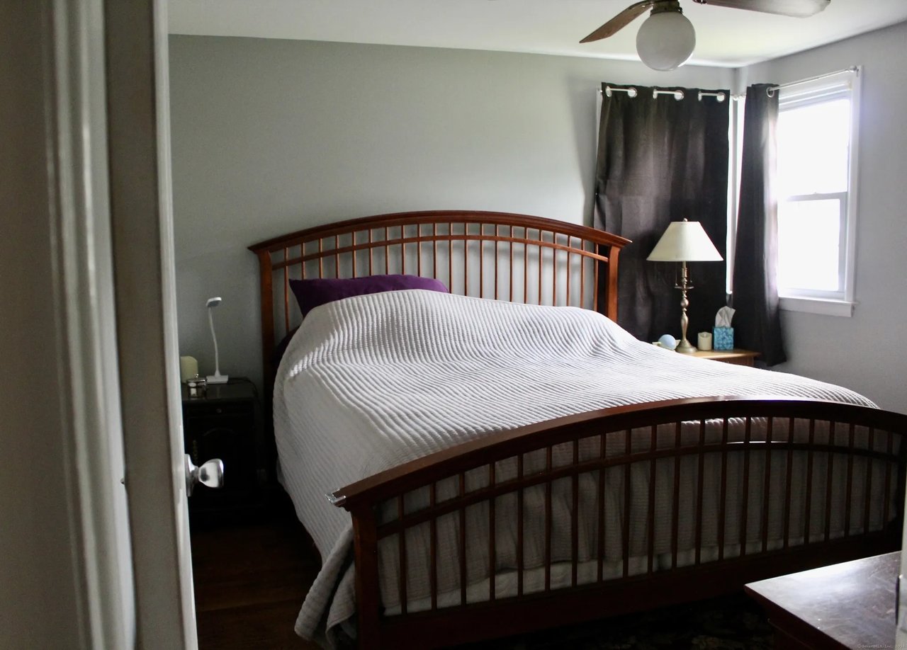 100 Mount Carmel Avenue