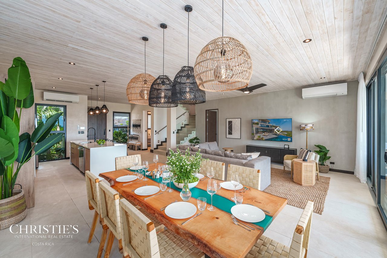 Modern Luxury Villa with Panoramic Ocean Views in Tamarindo - Villa Brisas del Mar