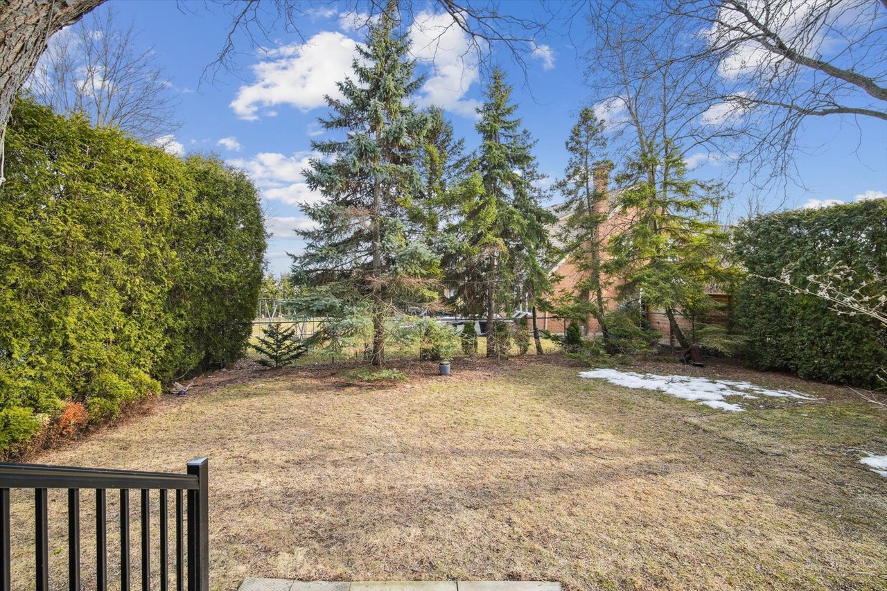 1322 Winterberry Drive