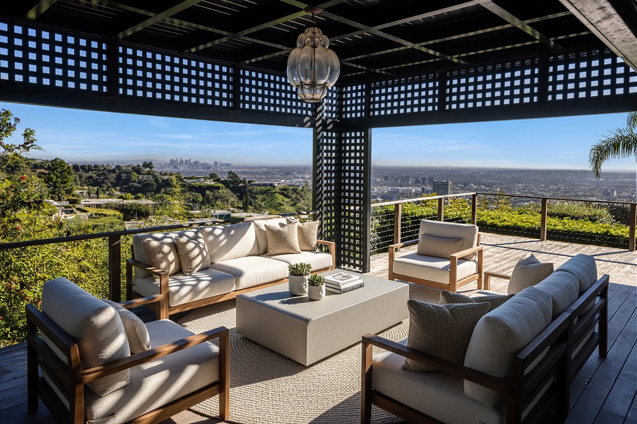 1612 Gilcrest Dr, Beverly Hills