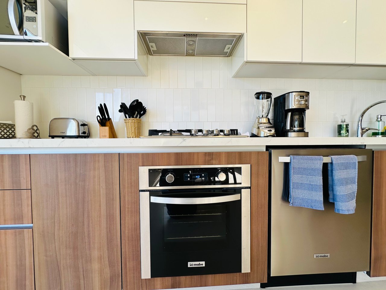 🌊 FOR RENT - Pavilion - 2 Bed Ocean Views - Check-In to the Extraoardinary!