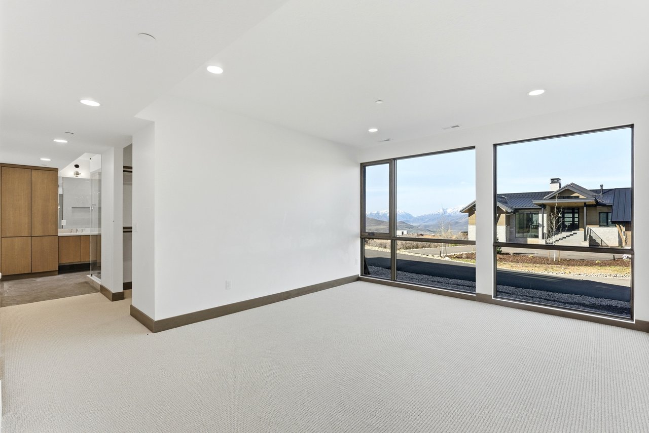 11004 N Wrangler Circle