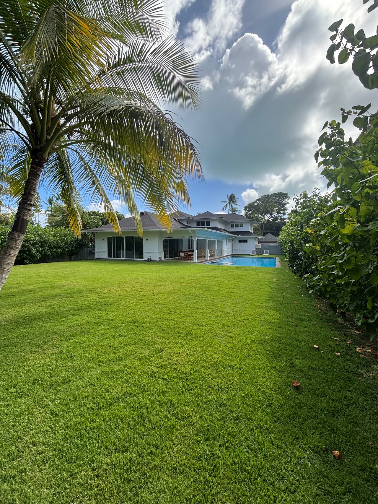 126 Onekea Dr