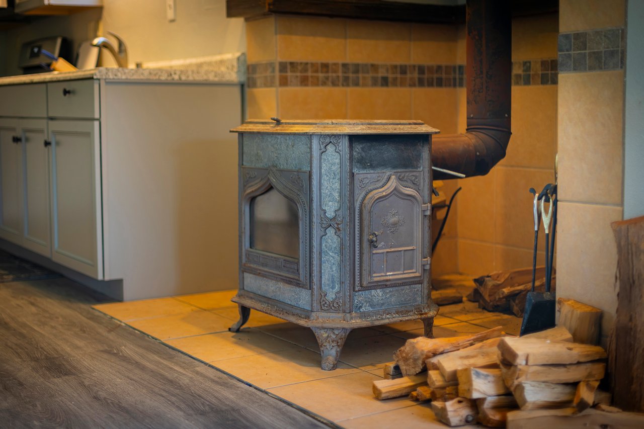 40 Acres Private Off-Grid Property